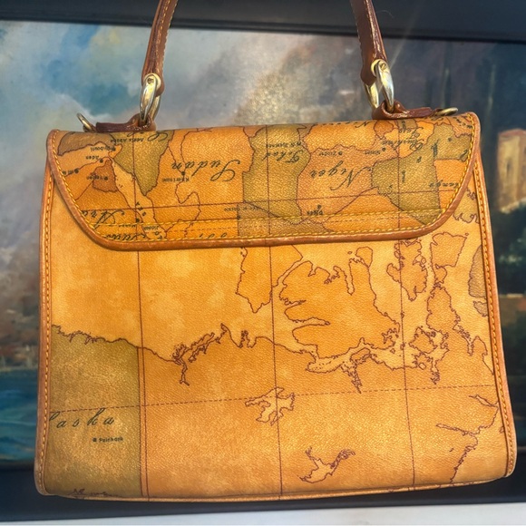 Alviero Martini 1A Classe Geo Classic Handbag Authentic With COA - Picture 3 of 17